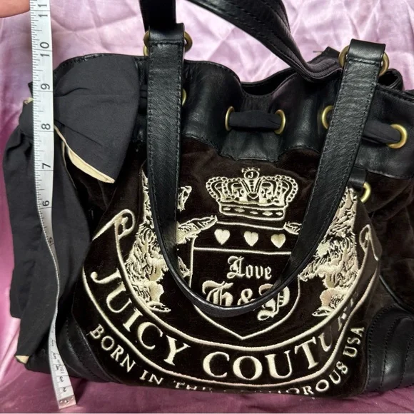 VINTAGE Juicy Couture Daydreamer Black Velour Tote Bag - Picture 15 of 16